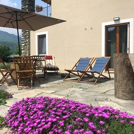 Semi Al Vento: La Bio-casa Nel Giardino Incantato! Apartment Paesana