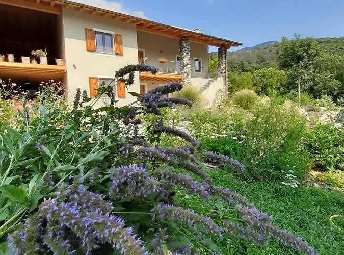 Semi Al Vento: La Bio-casa Nel Giardino Incantato! Appartement